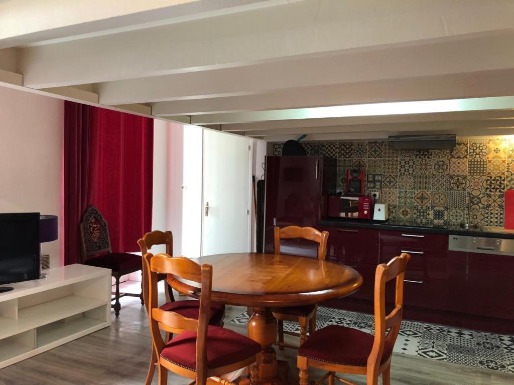 Cosy Appartement In Old City Center Bordeaux Exterior photo